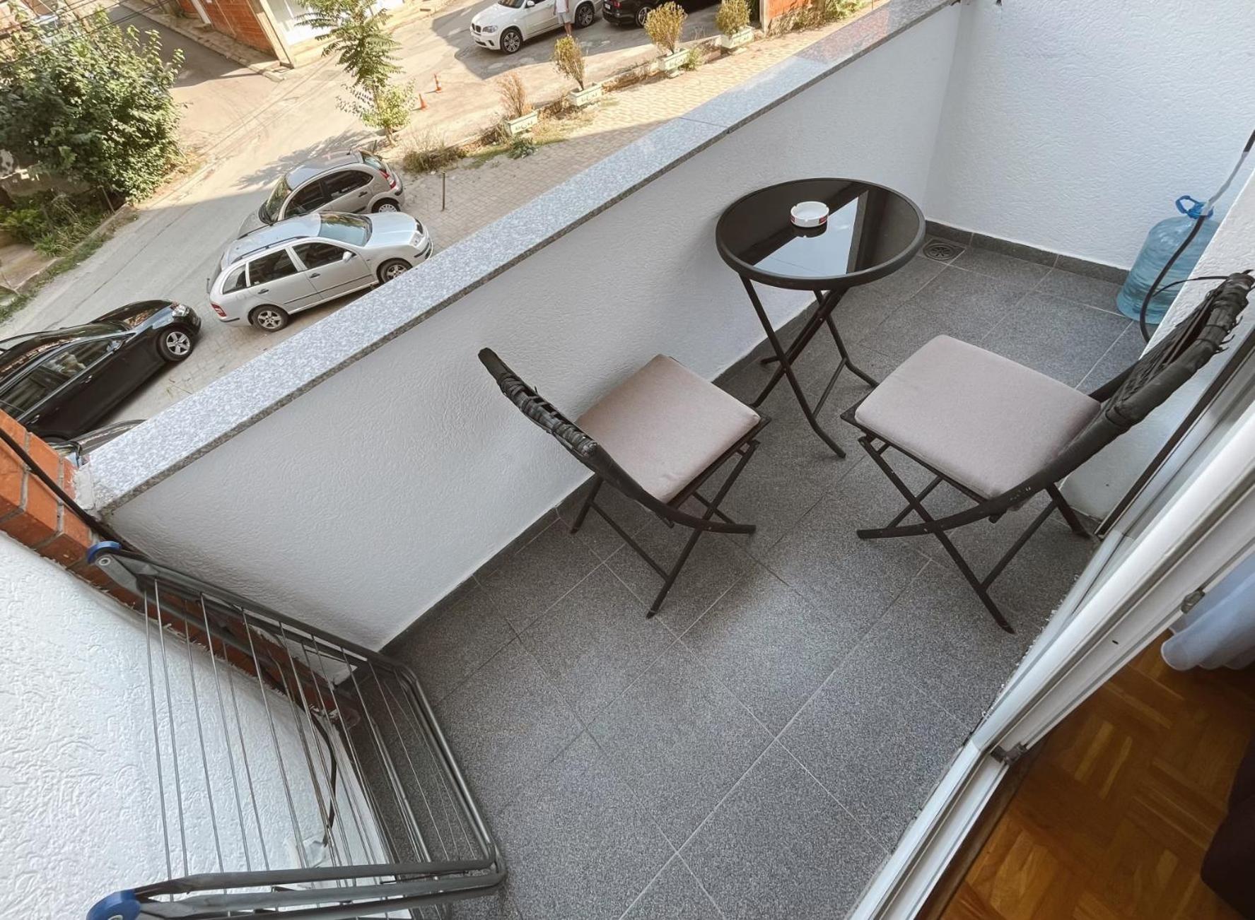 Apartment Troi Prishtinë Luaran gambar
